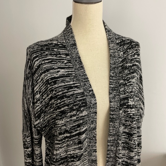 Talula Open Cardigan Sweater Marled Black Gray Size Large Angora Cashmere Blend - Picture 2 of 9